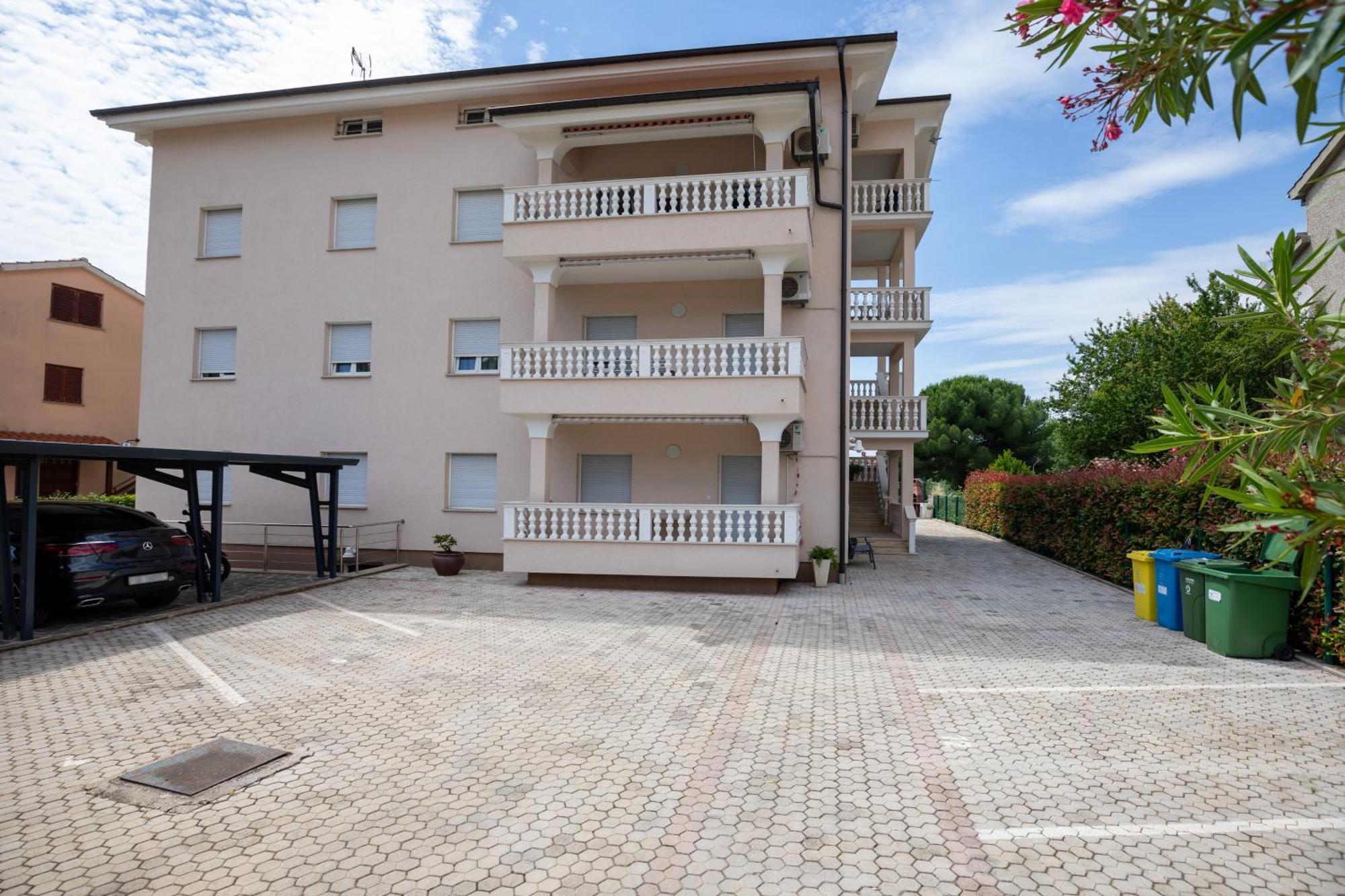 Apartments Lidija Matosevic Пореч Екстериор снимка