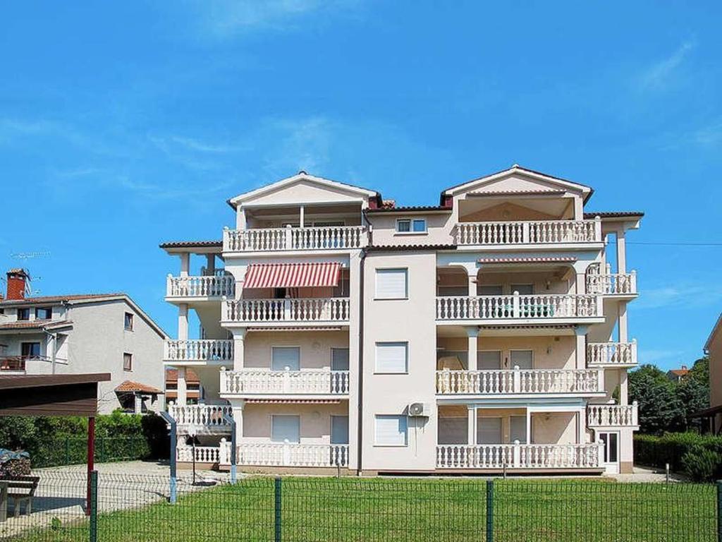 Apartments Lidija Matosevic Пореч Екстериор снимка